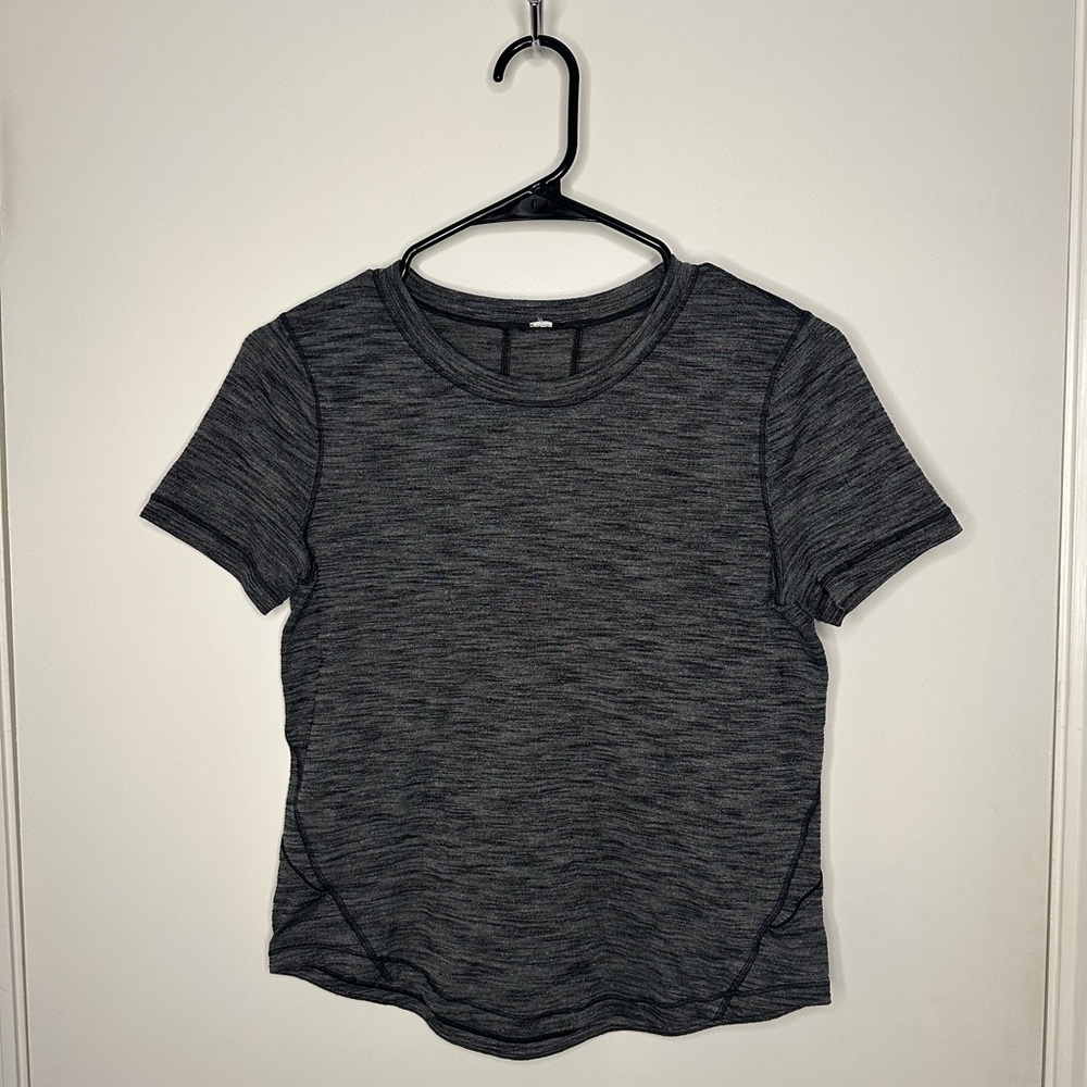 Lululemon Long Distance Short Sleeve Size 6 Heathered Black